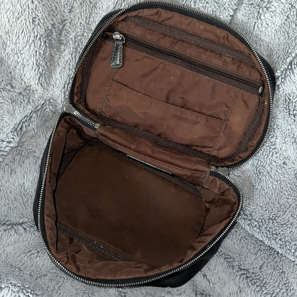 Coach Vintage Leather Train Case Toiletry Bag - Picture 10 of 16